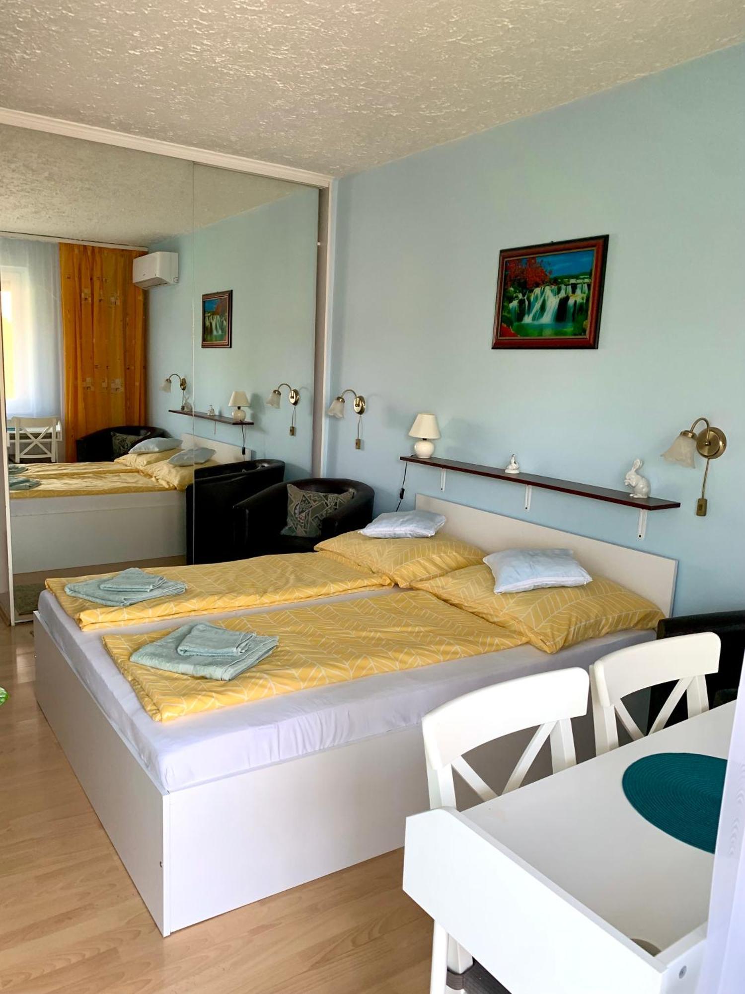Aloe Apartman โชพรอน ภายนอก รูปภาพ